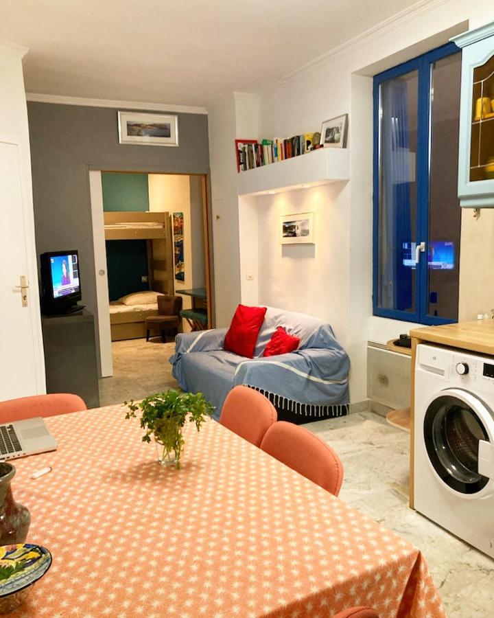 Au Coeur De Cassis Apartment Екстериор снимка